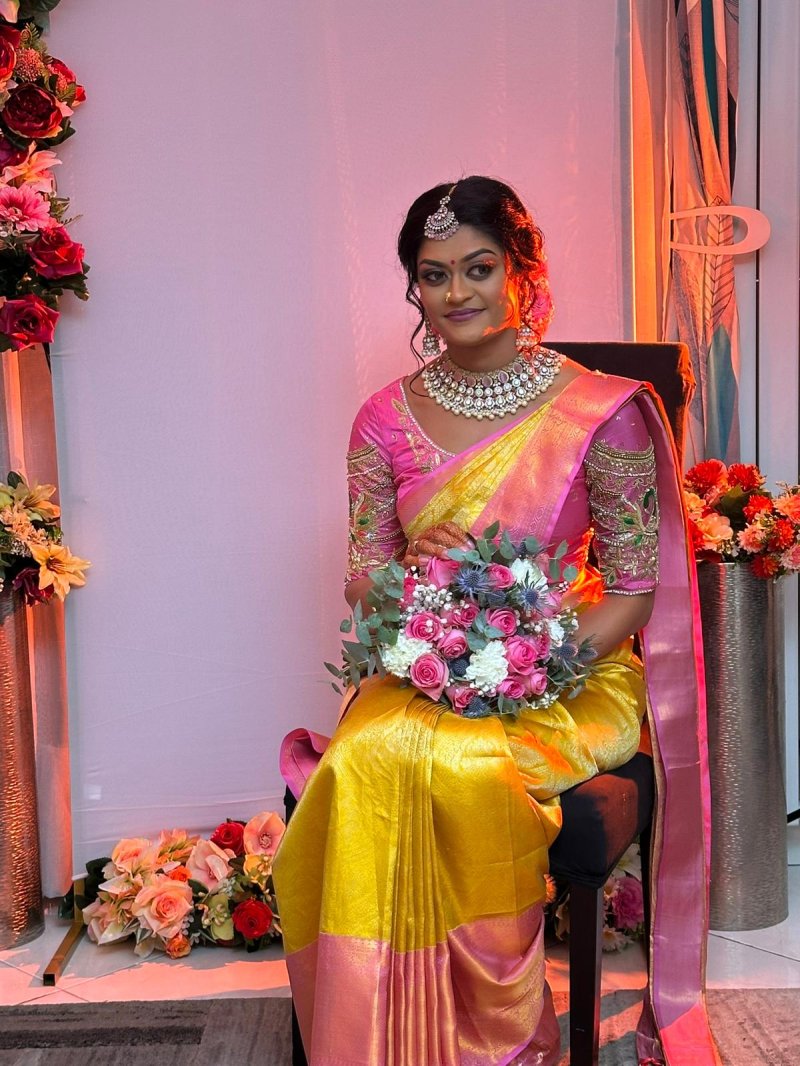 Makeup & hair service — 1/1