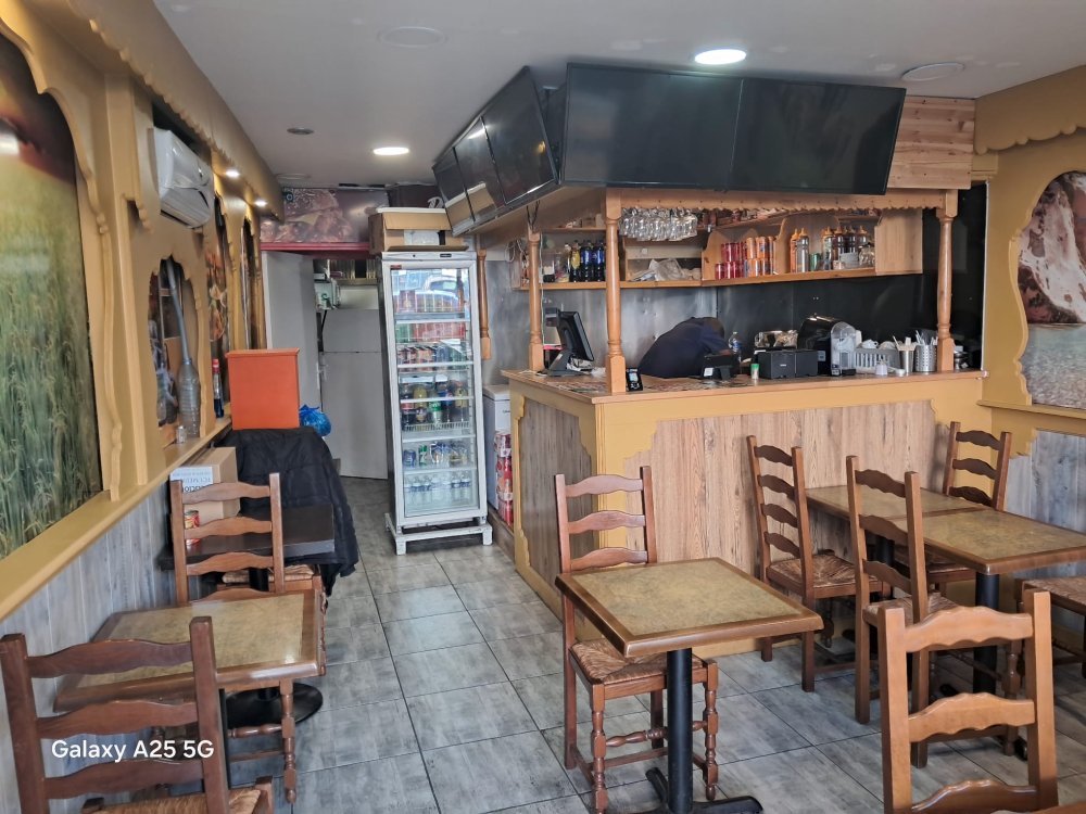 Restaurant indien à vendre à Courtry (77181) | Cuisine indienne, chicken spot, spécialité naan | 55m² — 3/5