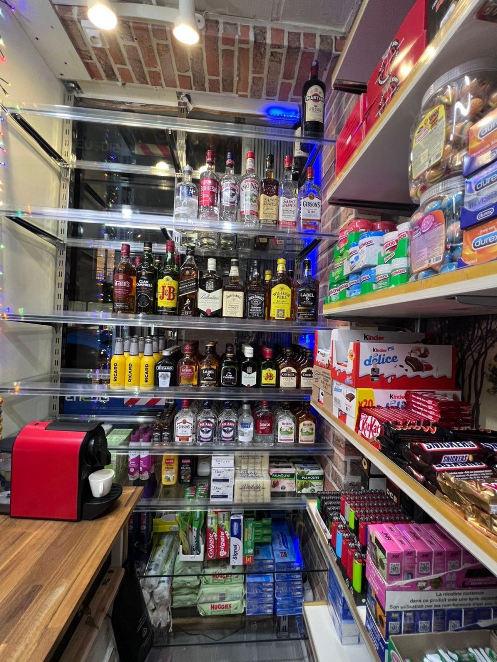 Paris14 மலிவான விலையில் கடை விற்பனைக்கு — 1/3