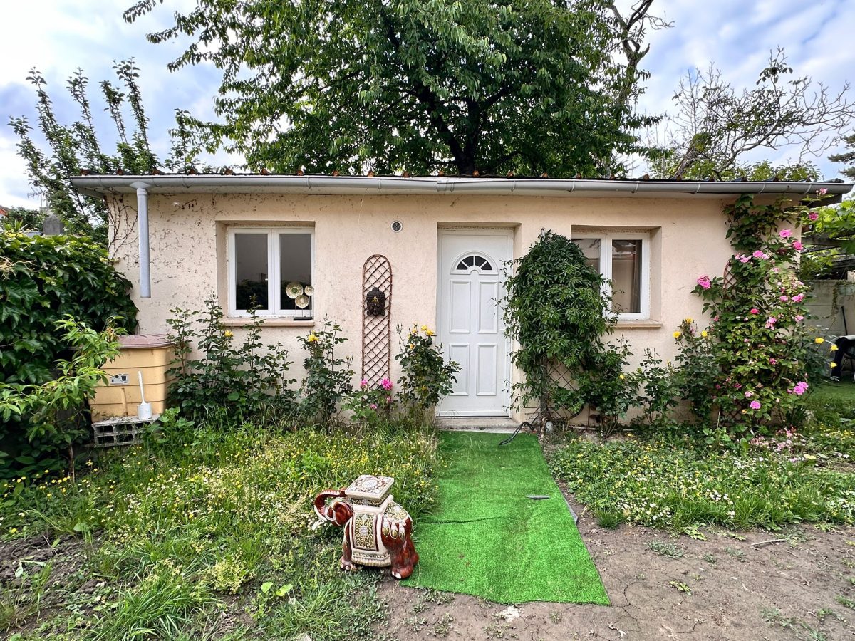 🏡 Sevran Livry La Gare proche – 2 Pièces à louer / வீடு வாடகைக்கு — 1/5