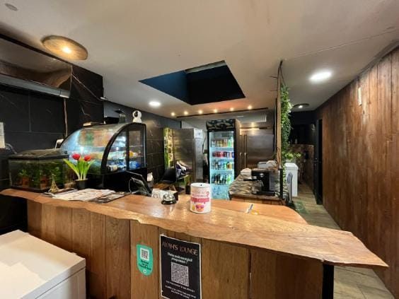நல்ல வியாபாரம் நடக்கும் Restaurant மலிவுவிலையில்- Fonds de Commerce à Amiens — 5/5