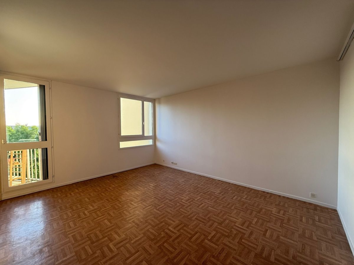 🏡அழகான பெரிய Appartement வாடகைக்கு உள்ளது avec Parking — 4/5