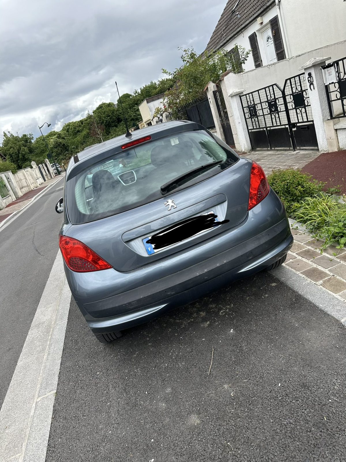 Peugeot 207 à vendre – Bon état — 2/2